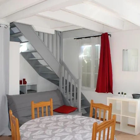 Maisonnette Dans Village Vacances *